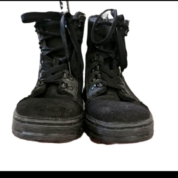 Dr. Martens Womens Combs Black Stylish Lace-Up Lightweight Utility Boots 8 - Picture 11 of 13